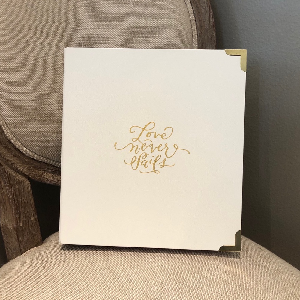 Wedding planner by Southern Weddings